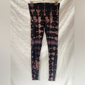 Women’s teeki yoga leggings